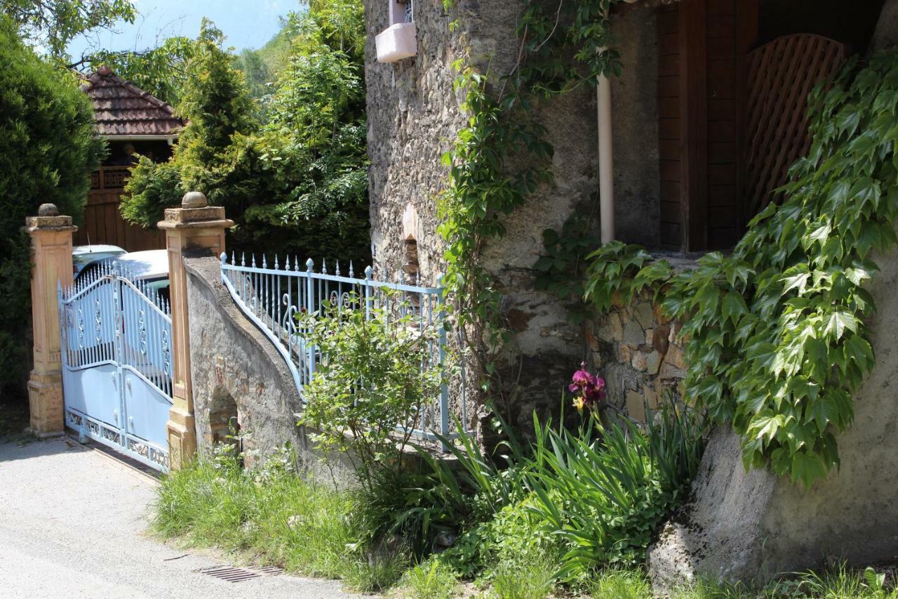 Beau Duplex 54m2, Calme, 2 chambres, NETFLIX et WIFI, TV 140cms, parking, HYPERCENTRE a 400m, arrivee tardive possible avec boite a cles Albertville Extérieur photo